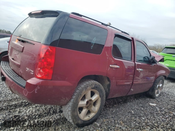 2007 GMC Yukon SLT with VIN 1GKFK13097R236775, listed as a Copart auction lot 46860725 with Not Provided miles and Salvage Title. Bid and sale history available at carsss.com. Image 3.