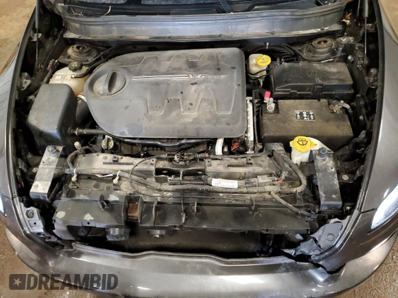 2015 Jeep Cherokee Limited with VIN 1C4PJMDS5FW698416, listed as a Copart auction lot 46126265 with 125,919 mi miles and Clean Title. Bid and sale history available at DreamBid. Image 12.