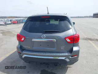 2017 Nissan Pathfinder SL with VIN 5N1DR2MM0HC639453, listed as a IAAI auction lot 41962009 with 156,776 mi miles. Bid and sale history available at carsss.com. Image 17.