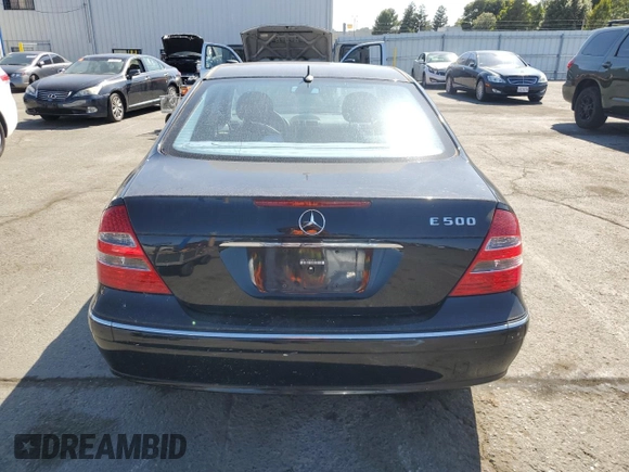 2006 Mercedes-Benz E 500 z VIN WDBUF70J76A888197, wystawiony jako Copart lot #58199365 z przebiegiem 174 100 mil mil oraz Czysty tytuł • Clean title. Historia ofert i sprzedaży dostępna na DreamBid. Obrazek 6.