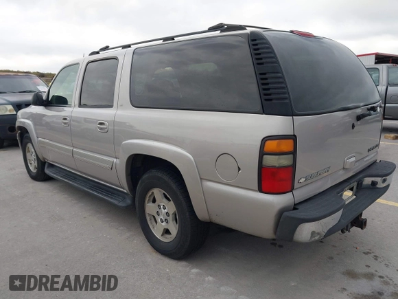 2004 Chevrolet Suburban LT with VIN 1GNEC16Z94J240907, listed as a IAAI auction lot 41331786 with 148,246 mi miles. Bid and sale history available at carsss.com. Image 3.