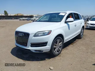 2014 Audi Q7 Premium Plus with VIN WA1LGAFE3ED021002, listed as a IAAI auction lot 42769562 with 82,118 mi miles and . Bid and sale history available at DreamBid. Image 17.