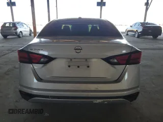 2019 Nissan Altima S z VIN 1N4BL4BV0KN327171, wystawiony jako Copart lot #56666305 z przebiegiem 101 034 mil mil oraz Szkoda całkowita • Salvage title. Historia ofert i sprzedaży dostępna na DreamBid. Obrazek 6.