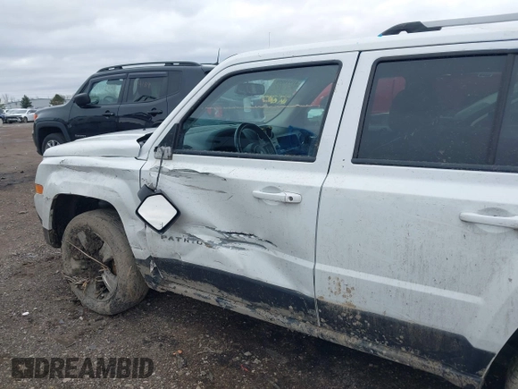 2016 Jeep Patriot High Altitude Edition with VIN 1C4NJRFB9GD808902, listed as a IAAI auction lot 41919059 with 123,265 mi miles. Bid and sale history available at carsss.com. Image 6.