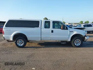 2005 Ford Super Duty F-250 XL with VIN 1FTSX21Y25EB33793, listed as a IAAI auction lot 42068623 with 128,726 mi miles. Bid and sale history available at carsss.com. Image 13.