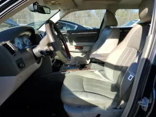2008 Chrysler 300 C with VIN 2C3LK63H28H222790, listed as a Copart auction lot 81901394 with 77,026 mi miles and Salvage Title. Bid and sale history available at carsss.com. Image 7.