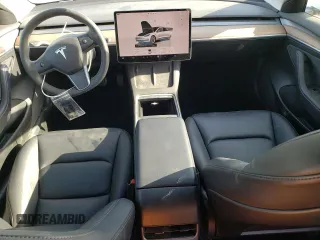 2022 Tesla Model 3 with VIN 5YJ3E1EA0NF320658, listed as a Copart auction lot 53317305 with 27,839 mi miles and Non Repairable. Bid and sale history available at carsss.com. Image 8.