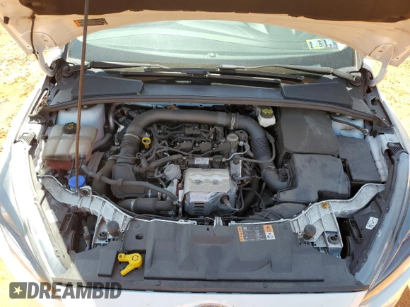 2018 Ford Focus SE with VIN 1FADP3FE9JL264664, listed as a Copart auction lot 61726905 with 28,471 mi miles and Salvage title. Bid and sale history available at DreamBid. Image 11.