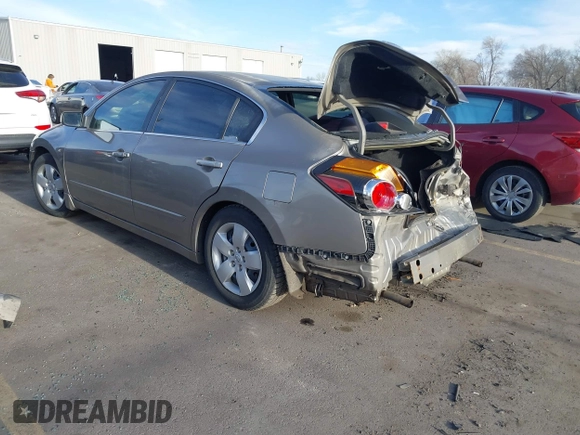2007 Nissan Altima 2.5 S with VIN 1N4AL21E07C129405, listed as a IAAI auction lot 41883830 with 169,938 mi miles. Bid and sale history available at carsss.com. Image 3.