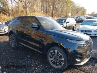 2024 Land Rover Range Rover Sport Dynamic SE z VIN SAL1L9FU9RA158329, wystawiony jako IAAI lot #41096347 z przebiegiem 18 770 mil mil oraz . Historia ofert i sprzedaży dostępna na DreamBid. Obrazek 13.