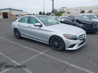 2021 Mercedes-Benz C 300 z VIN W1KWF8DB0MR639697, wystawiony jako IAAI lot #39520343 z przebiegiem 22 460 mil mil oraz . Historia ofert i sprzedaży dostępna na DreamBid. Obrazek 1.