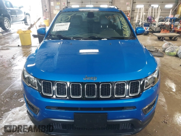 2020 Jeep Compass Latitude with VIN 3C4NJDBBXLT104849, listed as a IAAI auction lot 41606035 with 116,706 mi miles. Bid and sale history available at carsss.com. Image 6.