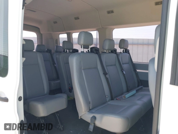 2015 Ford Transit XL z VIN 1FBAX2CM5FKB12854, wystawiony jako IAAI lot #42744192 z przebiegiem 54 236 mil mil oraz . Historia ofert i sprzedaży dostępna na DreamBid. Obrazek 8.