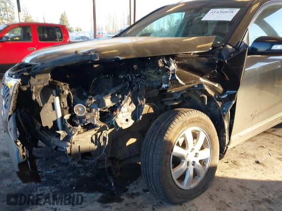 2011 Kia Sorento LX with VIN 5XYKT3A15BG128708, listed as a IAAI auction lot 41436028 with 103,450 mi miles and . Bid and sale history available at carsss.com. Image 6.