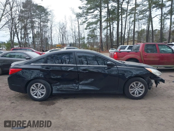 2012 Hyundai Sonata GLS with VIN 5NPEB4ACXCH340280, listed as a IAAI auction lot 41375927 with Not Provided miles. Bid and sale history available at carsss.com. Image 14.