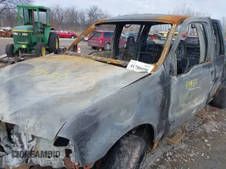 2006 Ford F-250 XL with VIN 1FTSW21526EC59971, listed as a IAAI auction lot 41780450 with Not provided miles and . Bid and sale history available at DreamBid. Image 6.