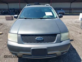 2005 Ford Freestyle SEL with VIN 1FMDK05175GA08961, listed as a IAAI auction lot 42231245 with 237,140 mi miles and . Bid and sale history available at DreamBid. Image 6.