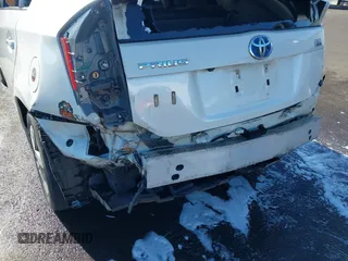 2010 Toyota Prius II with VIN JTDKN3DU7A5053503, listed as a IAAI auction lot 41518752 with 166,155 mi miles. Bid and sale history available at carsss.com. Image 6.