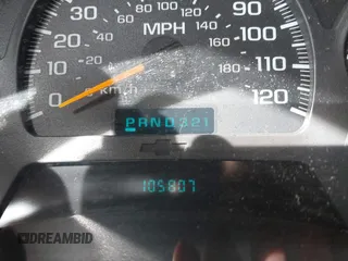 2003 Chevrolet TrailBlazer LS with VIN 1GNDT13S832378045, listed as a IAAI auction lot 42091110 with 105,807 mi miles. Bid and sale history available at carsss.com. Image 7.