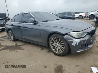 2013 BMW 3 Series 328i xDrive z VIN WBA3B3C54DF541309, wystawiony jako Copart lot #58798075 z przebiegiem 196 700 mil mil oraz Czysty tytuł • Clean title. Historia ofert i sprzedaży dostępna na DreamBid. Obrazek 4.