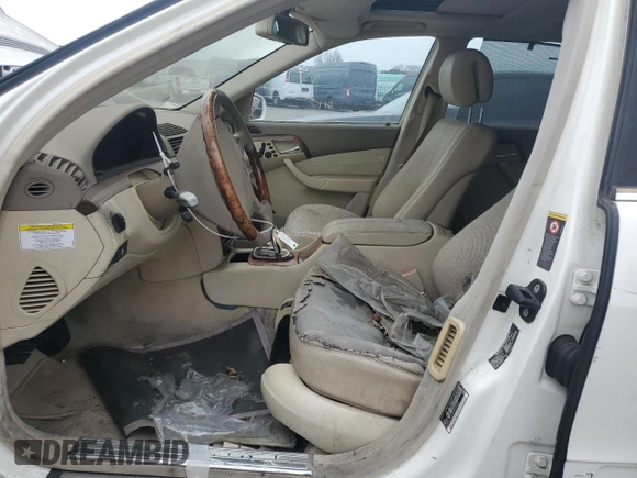 2005 Mercedes-Benz S-Class 5.0L with VIN WDBNG75J45A440752, listed as a Copart auction lot 43256945 with 9,068 mi miles and Clean Title. Bid and sale history available at carsss.com. Image 7.