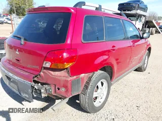 2003 Mitsubishi Outlander LS with VIN JA4LX31G33U065986, listed as a IAAI auction lot 41327769 with 172,577 mi miles. Bid and sale history available at carsss.com. Image 6.