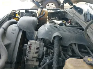 2002 Chevrolet Silverado 1500 LS с VIN 1GCEK19TX2E256476, выставлен на аукционе IAAI как лот 42541126 с пробегом 356 004 миль миль и . История ставок и продаж доступна на DreamBid. Изображение 19.