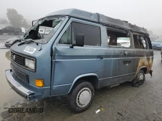 1987 Volkswagen Vanagon GL with VIN WV2ZB0254HH063465, listed as a Copart auction lot 85725634 with Not Provided miles and Non Repairable. Bid and sale history available at DreamBid. Image 1.