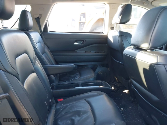2022 Nissan Pathfinder SL with VIN 5N1DR3CB0NC207186, listed as a IAAI auction lot 41350989 with 114,116 mi miles. Bid and sale history available at carsss.com. Image 8.