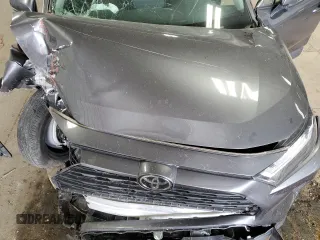 2023 Toyota RAV4 XLE with VIN 2T3P1RFV4PC330699, listed as a Copart auction lot 60452155 with 31,424 mi miles and Salvage title. Bid and sale history available at DreamBid. Image 12.