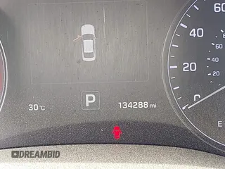 2017 Genesis G80 Ultimate z VIN KMHGN4JF6HU209477, wystawiony jako IAAI lot #42056310 z przebiegiem 134 288 mil mil oraz . Historia ofert i sprzedaży dostępna na DreamBid. Obrazek 15.