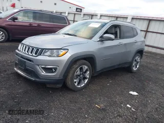2020 Jeep Compass Limited with VIN 3C4NJDCB0LT127507, listed as a IAAI auction lot 41235754 with 47,731 mi miles. Bid and sale history available at carsss.com. Image 2.