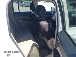 2013 Jeep Patriot Limited z VIN 1C4NJRCB3DD274375, wystawiony jako IAAI lot #42137708 z przebiegiem 185 018 mil mil oraz . Historia ofert i sprzedaży dostępna na DreamBid. Obrazek 8.