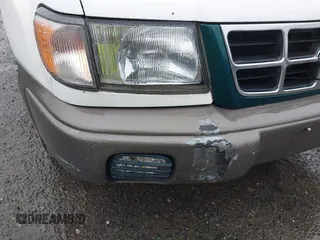 1998 Subaru Forester S with VIN JF1SF6554WH769969, listed as a IAAI auction lot 41651574 with 1 mi miles. Bid and sale history available at carsss.com. Image 6.