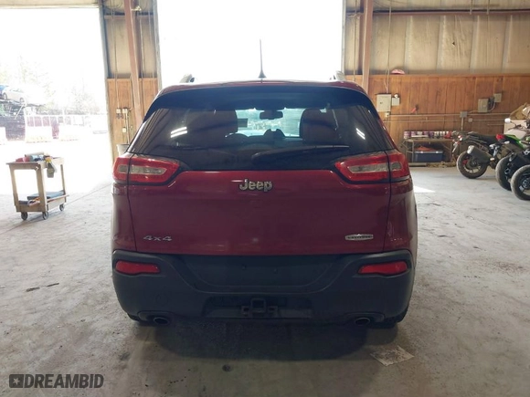 2014 Jeep Cherokee Latitude with VIN 1C4PJMCS9EW310314, listed as a IAAI auction lot 41759493 with 151,335 mi miles. Bid and sale history available at carsss.com. Image 17.