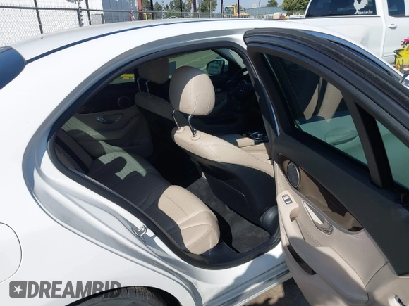 2016 Mercedes-Benz C 300 with VIN 55SWF4JB9GU098102, listed as a IAAI auction lot 42426440 with 112,793 mi miles and . Bid and sale history available at DreamBid. Image 8.