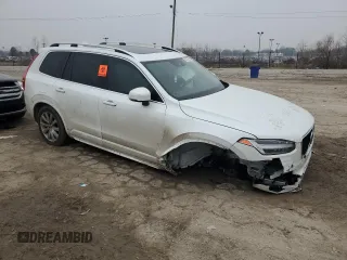 2017 Volvo XC90 Momentum with VIN YV4A22PK5H1132580, listed as a Copart auction lot 45276535 with Not Provided miles and Salvage Title. Bid and sale history available at carsss.com. Image 4.