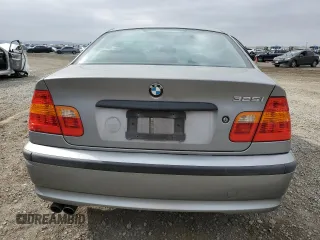 2004 BMW 3 Series 325i with VIN WBAAZ33414KP89681, listed as a Copart auction lot 43840195 with 200,212 mi miles and Salvage Title. Bid and sale history available at carsss.com. Image 6.
