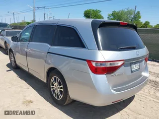 2012 Honda Odyssey EX with VIN 5FNRL5H44CB104919, listed as a IAAI auction lot 41991325 with 158,337 mi miles. Bid and sale history available at carsss.com. Image 3.
