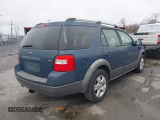 2005 Ford Freestyle SEL with VIN 1FMZK02135GA75440, listed as a IAAI auction lot 41598370 with 150,063 mi miles. Bid and sale history available at carsss.com. Image 4.