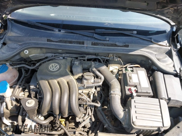 2015 Volkswagen Jetta S with VIN 3VW2K7AJ8FM350904, listed as a IAAI auction lot 42133464 with 148,712 mi miles and . Bid and sale history available at DreamBid. Image 10.
