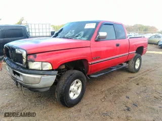 1995 Dodge Ram 1500 with VIN 3B7HF13Z4SM125732, listed as a IAAI auction lot 40798170 with 200,102 mi miles. Bid and sale history available at carsss.com. Image 2.