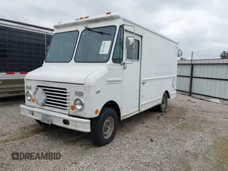 1986 Ford Econoline Cargo with VIN 1FCJE39H9GHC37114, listed as a IAAI auction lot 42030558 with 315,104 mi miles and . Bid and sale history available at DreamBid. Image 17.