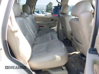 2004 Cadillac Escalade with VIN 1GYEC63T74R310907, listed as a IAAI auction lot 42747095 with 165,755 mi miles and . Bid and sale history available at DreamBid. Image 8.