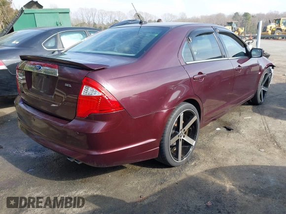 2011 Ford Fusion SEL with VIN 3FAHP0JA2BR295682, listed as a IAAI auction lot 41797768 with 275,330 mi miles. Bid and sale history available at carsss.com. Image 4.