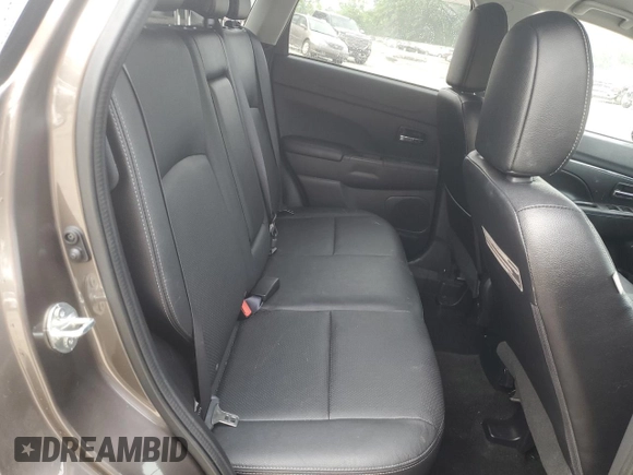 2016 Mitsubishi Outlander SEL z VIN JA4AR4AW5GZ052292, wystawiony jako Copart lot #60345175 z przebiegiem 62 762 mil mil oraz Szkoda całkowita • Salvage title. Historia ofert i sprzedaży dostępna na DreamBid. Obrazek 11.