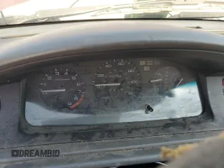 1993 Honda Civic z VIN 1HGEJ1253PL028967, wystawiony jako Copart lot #78411844 z przebiegiem 207 541 mil mil oraz Szkoda całkowita • Salvage title. Historia ofert i sprzedaży dostępna na DreamBid. Obrazek 9.