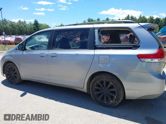 2012 Toyota Sienna XLE с VIN 5TDDK3DC9CS035753, выставлен на аукционе IAAI как лот 42716509 с пробегом 224 135 миль миль и . История ставок и продаж доступна на DreamBid. Изображение 14.