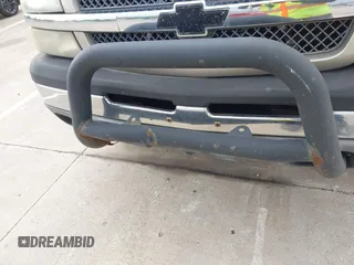2003 Chevrolet Silverado 1500HD LS with VIN 1GCGK13UX3F107684, listed as a IAAI auction lot 42202674 with Not Provided miles and . Bid and sale history available at DreamBid. Image 13.