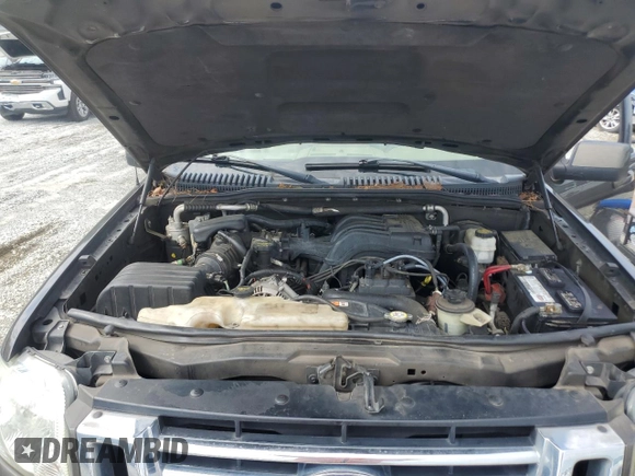 2008 Ford Explorer Eddie Bauer с VIN 1FMEU64E78UB32708, выставлен на аукционе Copart как лот 56686295 с пробегом 230 748 миль миль и На запчасти • Non repairable. История ставок и продаж доступна на DreamBid. Изображение 12.